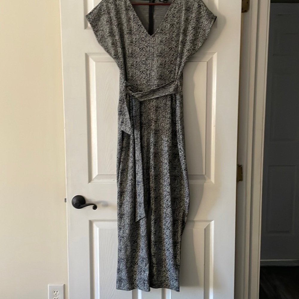 Black and white low cut jumpsuit